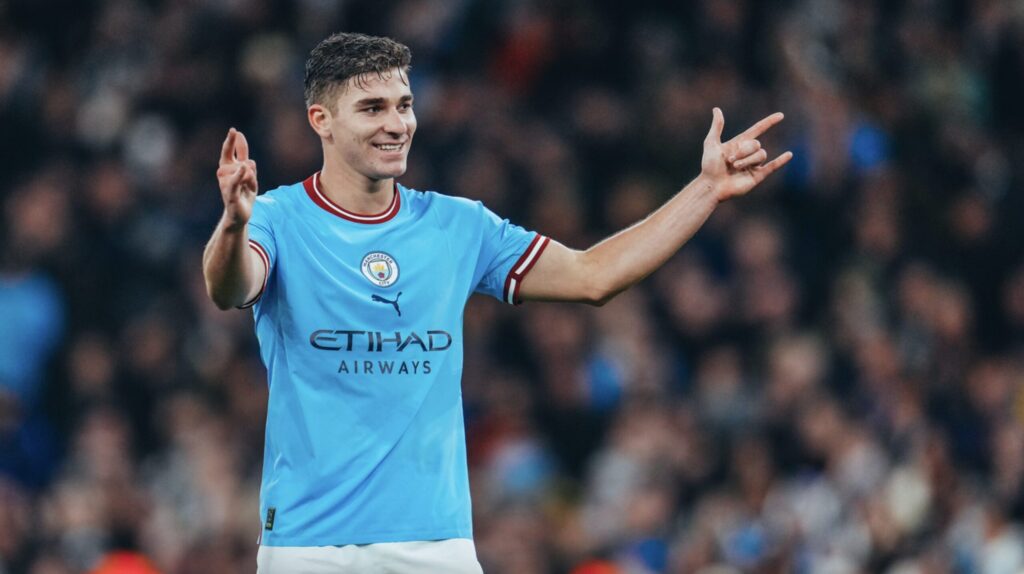 Talent Julian Alvarez - mancity.com